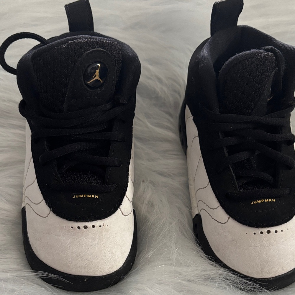 Jump Kids Black and White High-Top Sneakers